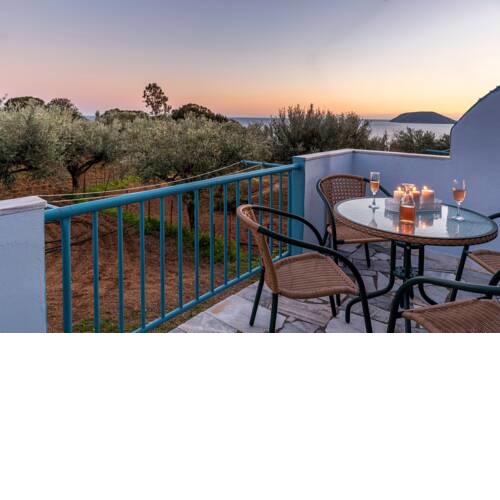 Secret Summer Retreat - Perfect location