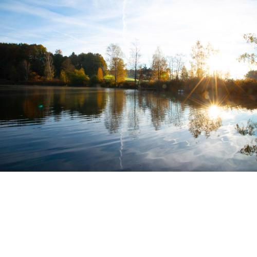 Seehof direkt am See mit privatem Seezugang