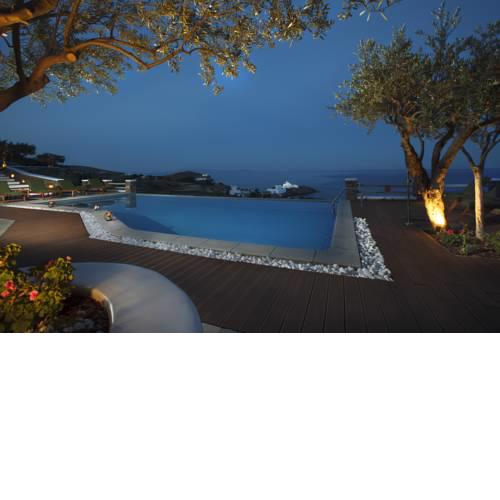 Selana Suites