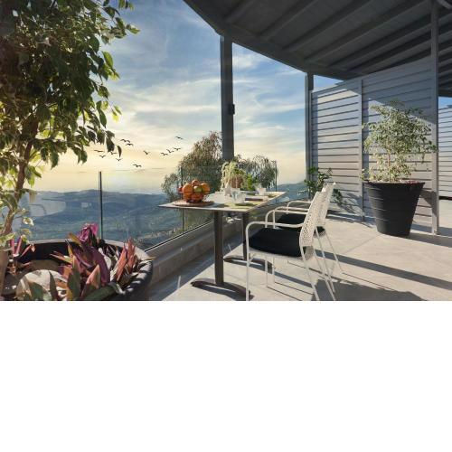 Seli Sea View Apartments and Studios