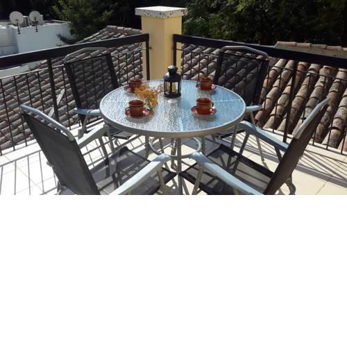 Semeli Apartments