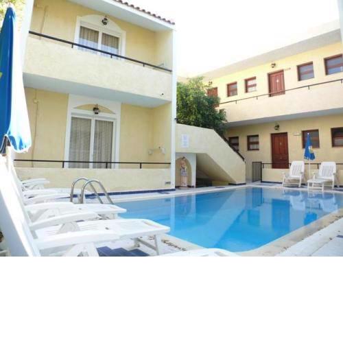 Senia Studios