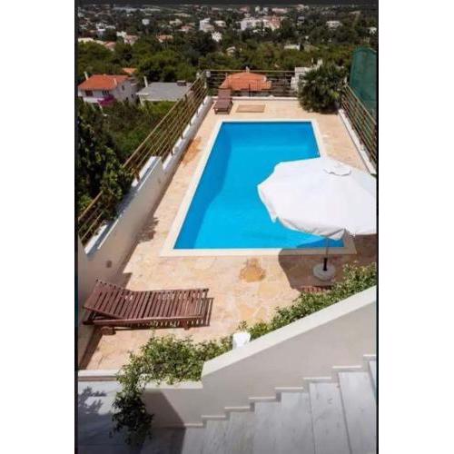 SERENITY APARTMENT WITH PRIVATE POOL