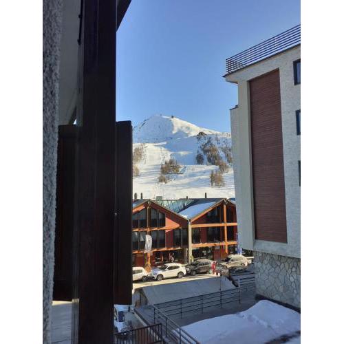 SESTRIERE Fronte Piste