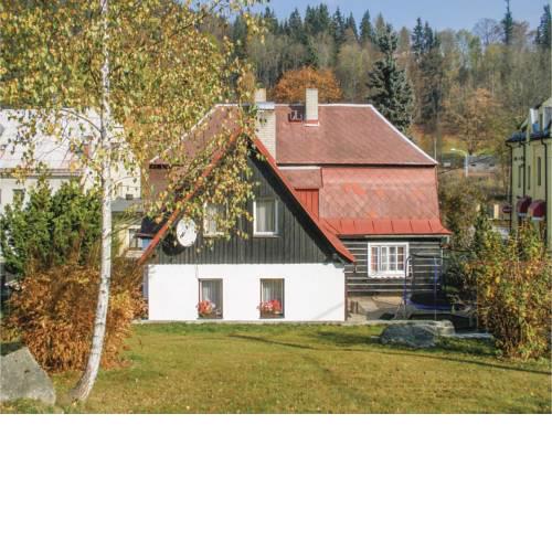 Seven-Bedroom Holiday Home in Josefuv Dul