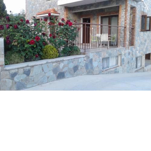 Seven Hills Agros Apartment with Stunning Views