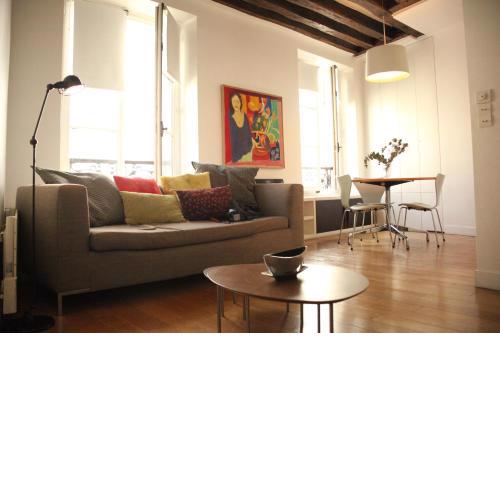 Sèvres-Raspail Paris 6 apartment