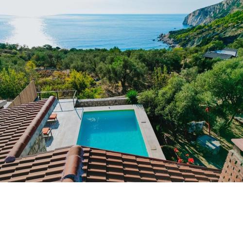 Shavilla Kalkan - Yalı ' da Korunaklı 1+1 Villa
