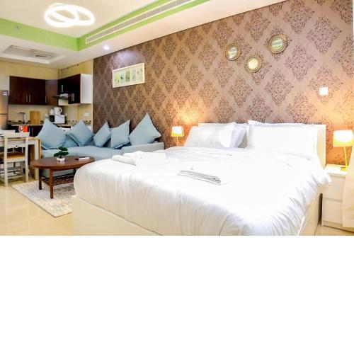 SHH - Amazing Studio in Hercules Tower, Wadi Al Safa