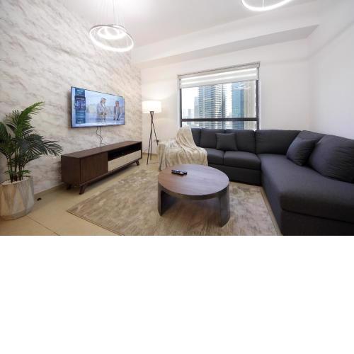 SHH - Amazing Views from this 1 BR Apt in Bahar 6, JBR