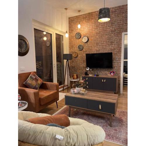 Shiba Apartment