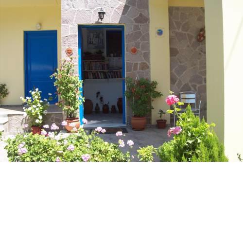 Shining Star Apartments
