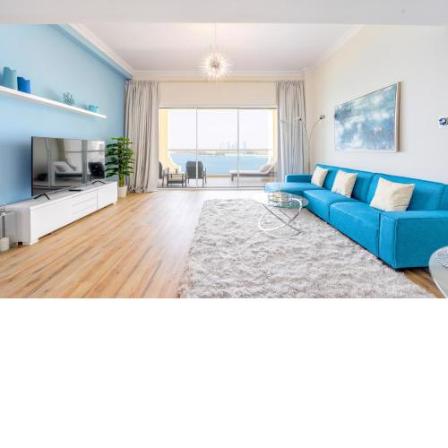 Shoreline · Beachfront Luxury Palm Jumeirah · Free 5* Beach Resorts Access