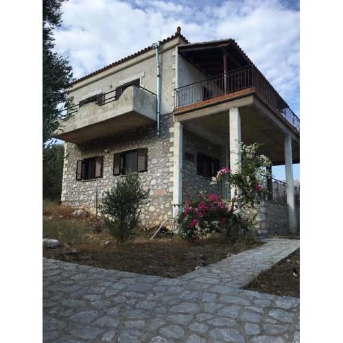 Siesta Mani Mountain Retreat