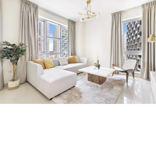 Silkhaus Burj Khalifa walking distance 1BDR in Downtown