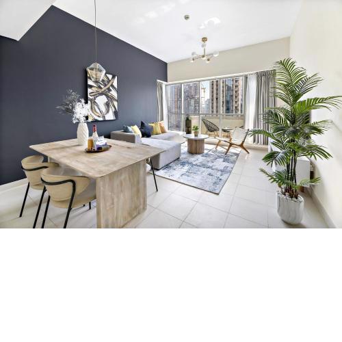 Silkhaus Burj Khalifa walking distance 1BDR