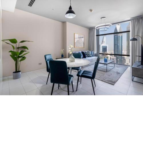 Silkhaus contemporary 1BDR with Downtown view in DIFC
