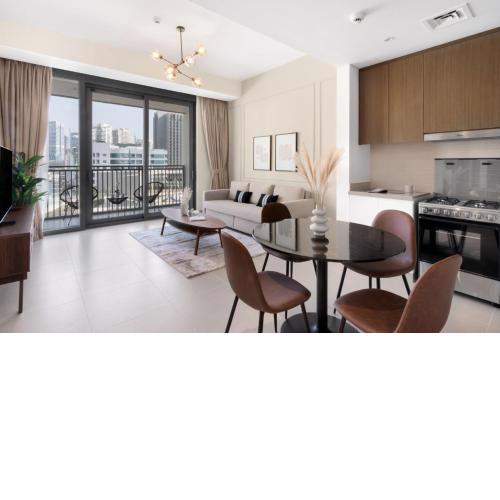 Silkhaus elegant 1BDR pad with Marina and Beach views new building