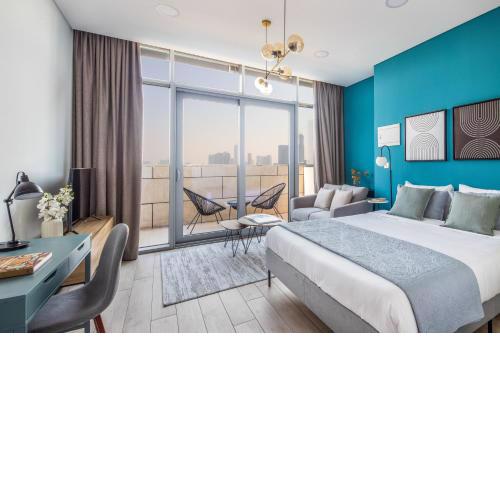 Silkhaus elegant studio with Burj Khalifa view and balcony