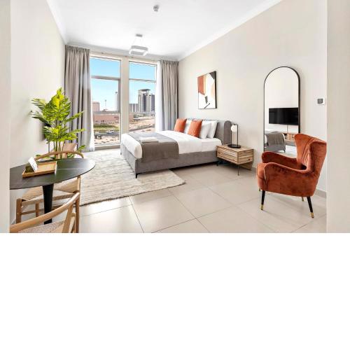 Silkhaus furnished studio in Art Gardens with pool access