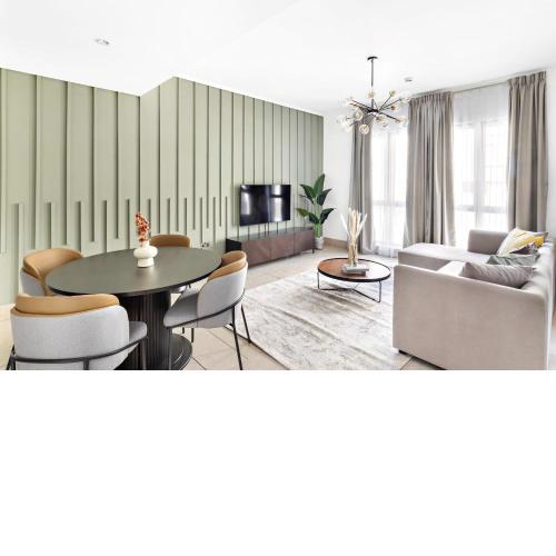 Silkhaus in Downtown old town 1BDR with Pool access on the Boulevard