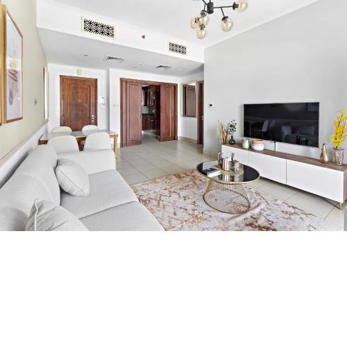 Silkhaus modern 1BDR with beautiful balcony