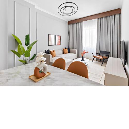 Silkhaus Modern Living Studio in Art Residence