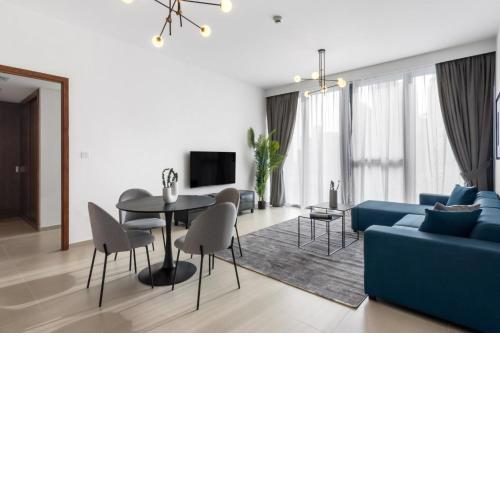 Silkhaus modish 1BDR in Downtown heart BLVD Heights