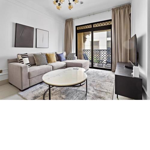 Silkhaus new 1BDR in the heart of Downtown