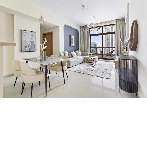 Silkhaus newly refurbished Downtown 1BDR with balcony