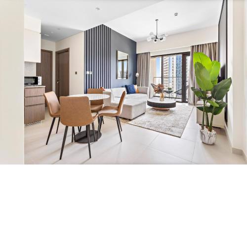 Silkhaus premium 1BDR in Burj Royale elegant tower