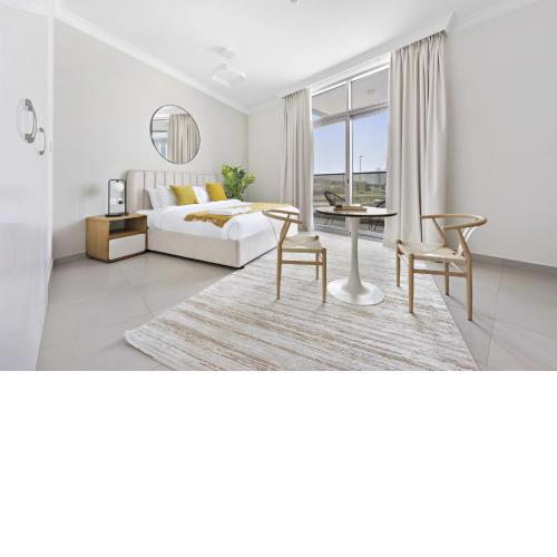 Silkhaus spacious studio in Art Gardens with gym & pool access