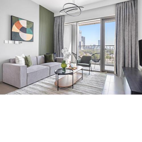 Silkhaus splendid 1BDR in newly opened tower with pool & gym