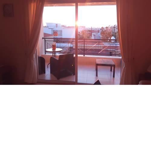 Simon Sunset Apartment