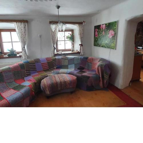 Simplistic Apartment in Waxenberg near Burgruine Castle