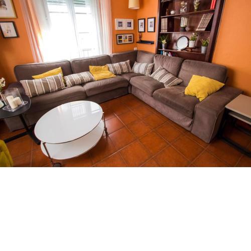 SimplyHosted Torre Summer House