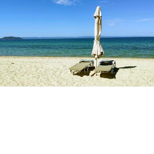 Sithon Villa - Seafront House