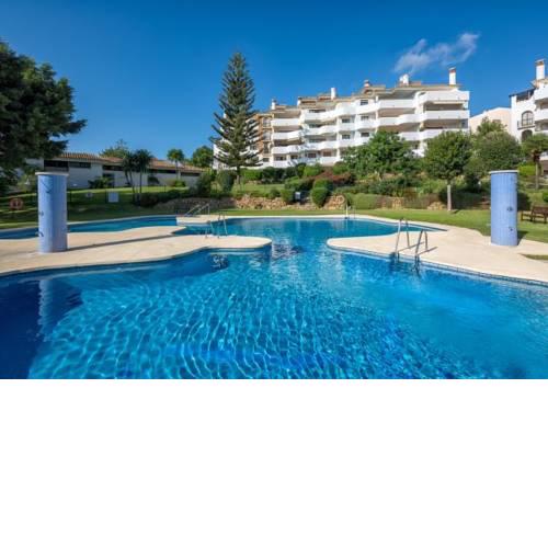 Sitio de Calahonda Apartment Sleeps 4 Pool Air Con
