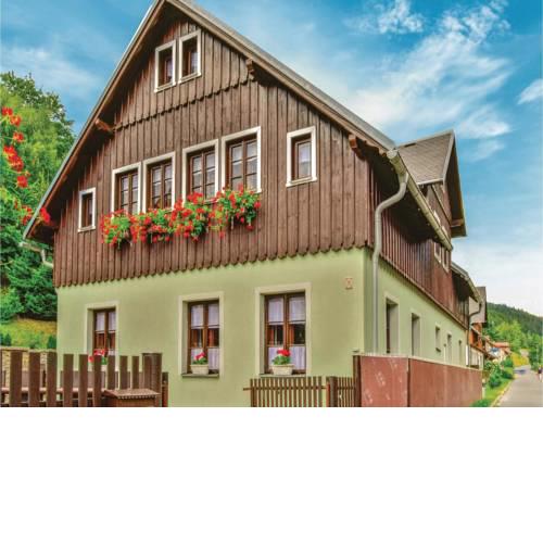 Six-Bedroom Holiday Home in Horni Marsov