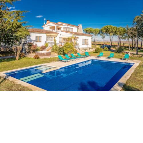 Six-Bedroom Holiday Home in Sils