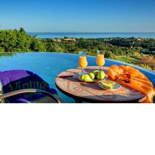 Skala Villa Sleeps 4 Pool Air Con WiFi