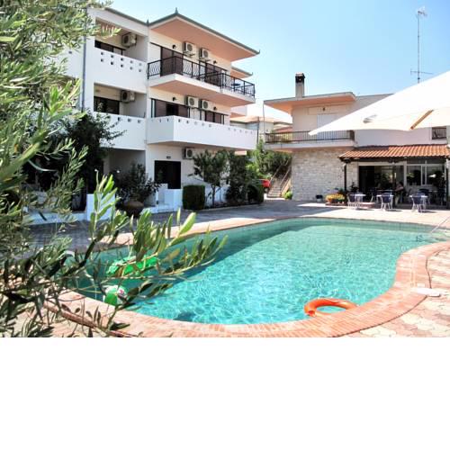 Skentos Hotel