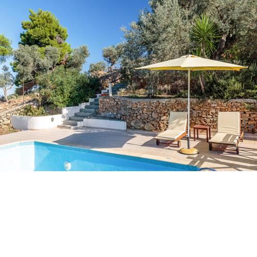 Skopelos Villa Sleeps 2 with Pool and Air Con