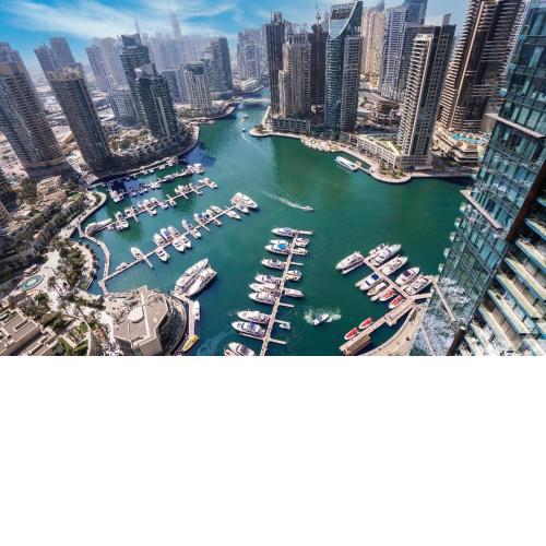 Sky 3-bedroom apartment with best pool and gym, 5 star amenities