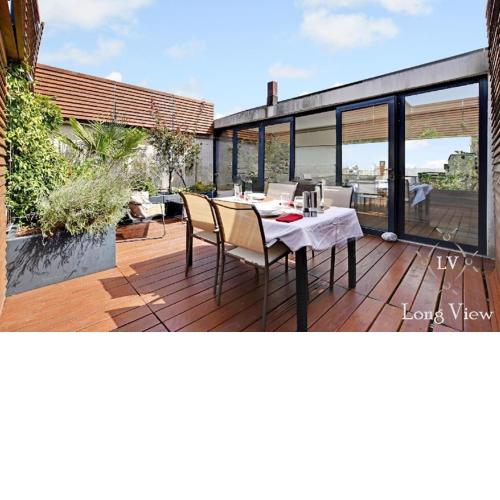 Sky Terrace Eiffel Tower