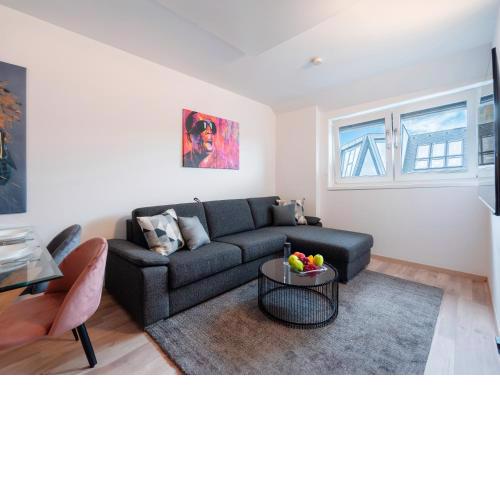 SKY9 Apartments Stadthalle
