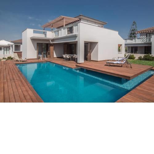 Skyla Villa
