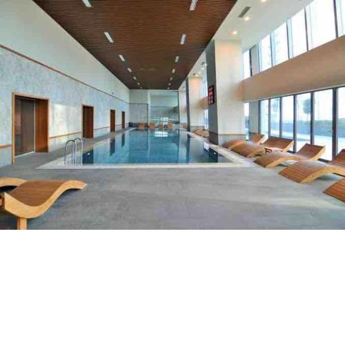 SKYLAND SKY DELUXE RESIDENCE