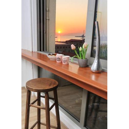 SkyView Superior Apartment