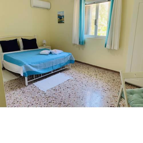 Small Apartment in Markopoulo center